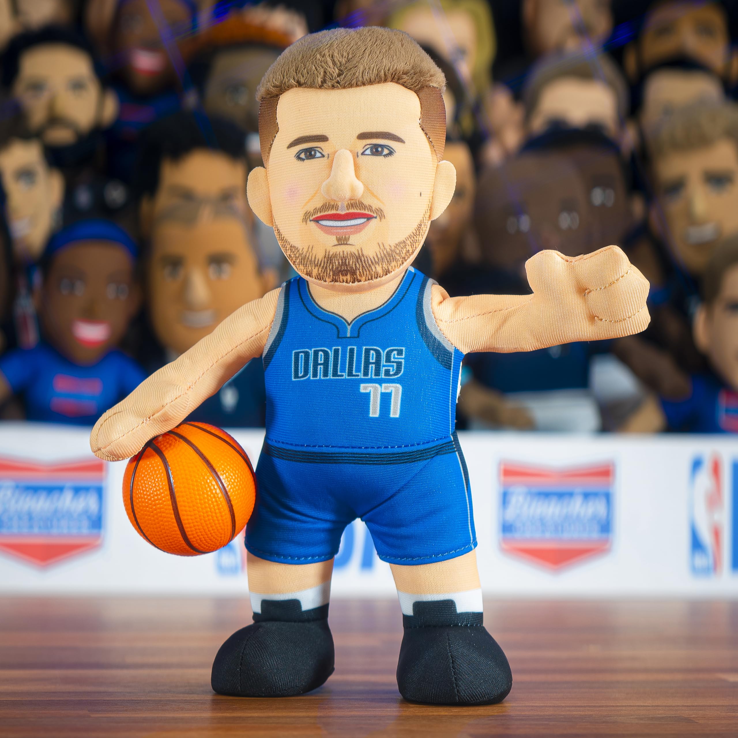 Amazon.co.jp: Bleacher Creatures ダラス・マーベリックス ルカ